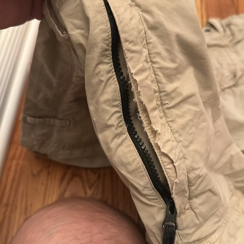 Stone Island Beige Cargo Shorts - Picture 7 of 7